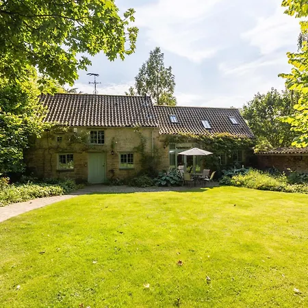 The Coach House At Noelles